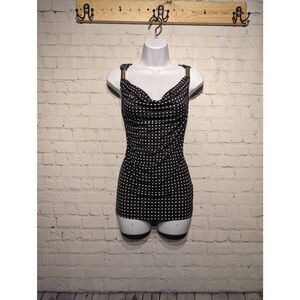 Nine West stretchy silky tank top size medium